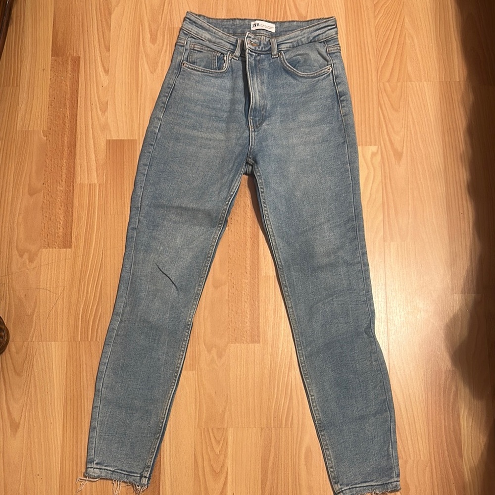 Zara Light Blue Denim Jeans